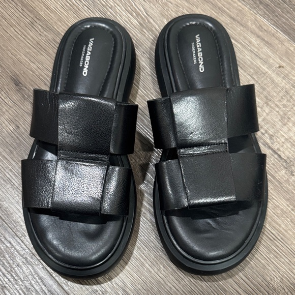 Vagabond Black Leather Slides sz 8.5 - Picture 1 of 6